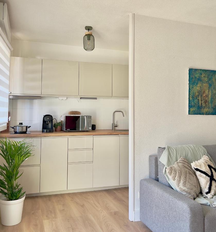La Voulzie Appartement - Proche Centre Avec Parking Prive بروفين المظهر الخارجي الصورة